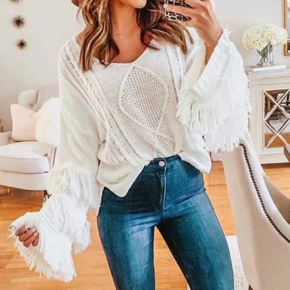 Cozy Cable Knit Fringe Sleeve Oversized Sweater Top - Picture 3 of 7